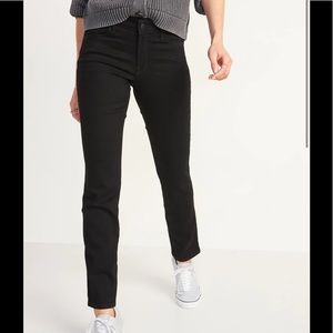 Mid-Rise Power Slim Straight Black Jeans for Women